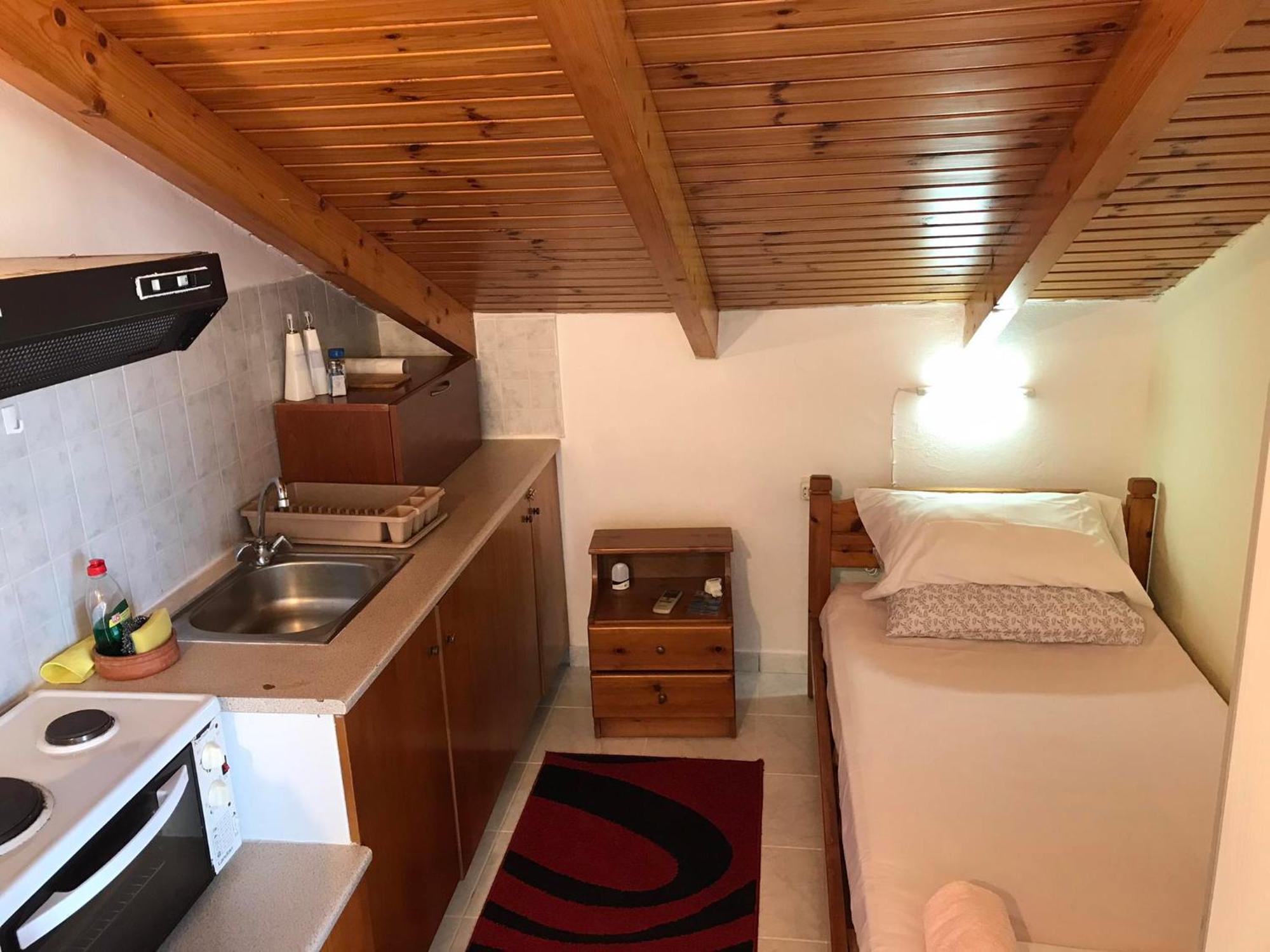 Ion Apartments Messolonghi Single Bed Room Mountain View Loft Missolonghi Exterior photo